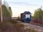 CN 4912 trails on train 559 at Joseph-Paradis road